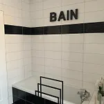 Independante Avec Piscine